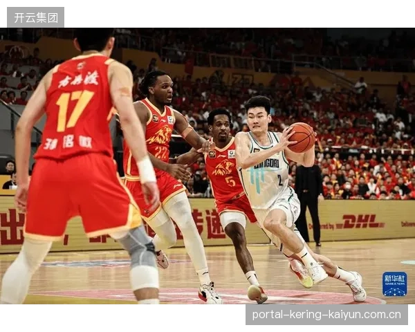 CBA关键球命中锁定胜局，见证篮球比赛的疯狂瞬间